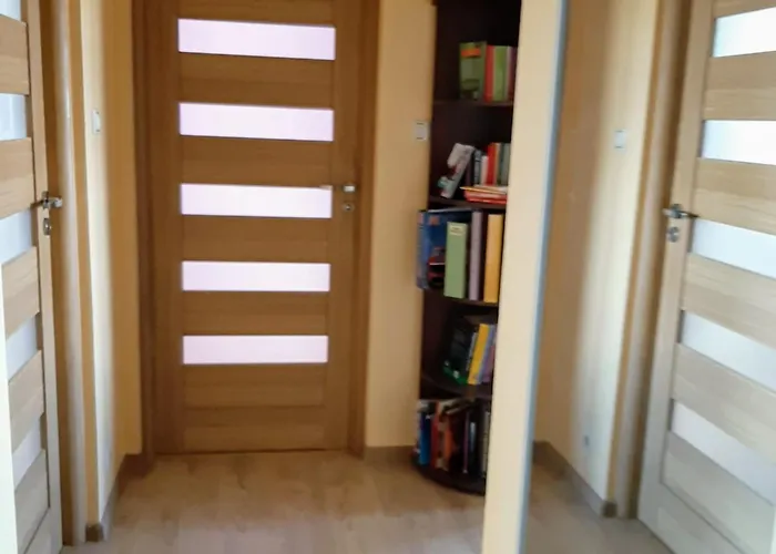 Clicktheflat24 Czechow *